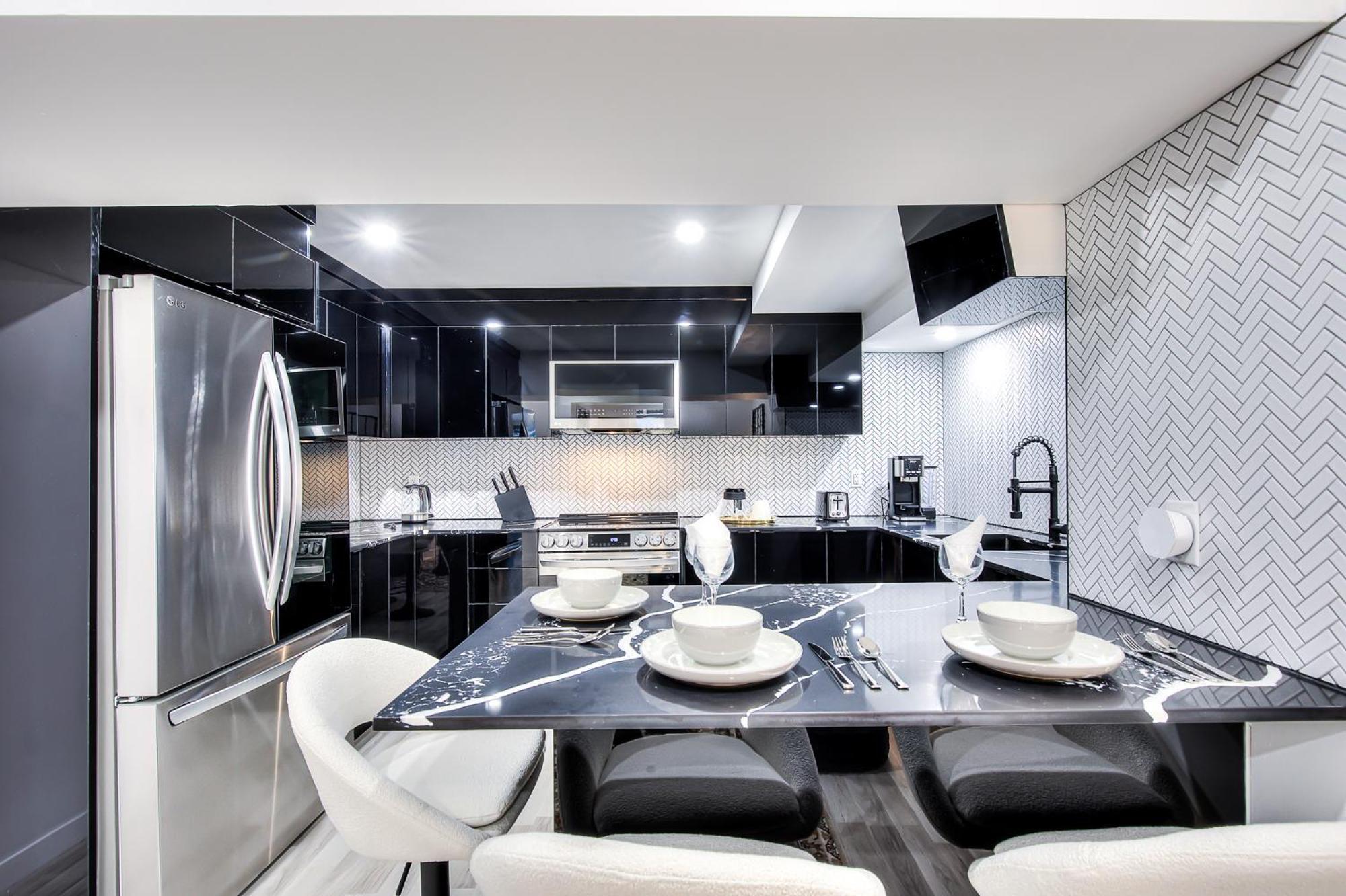 Ndg Dreams! New & Modern 3Br Easy City Life Montréal Exterior foto